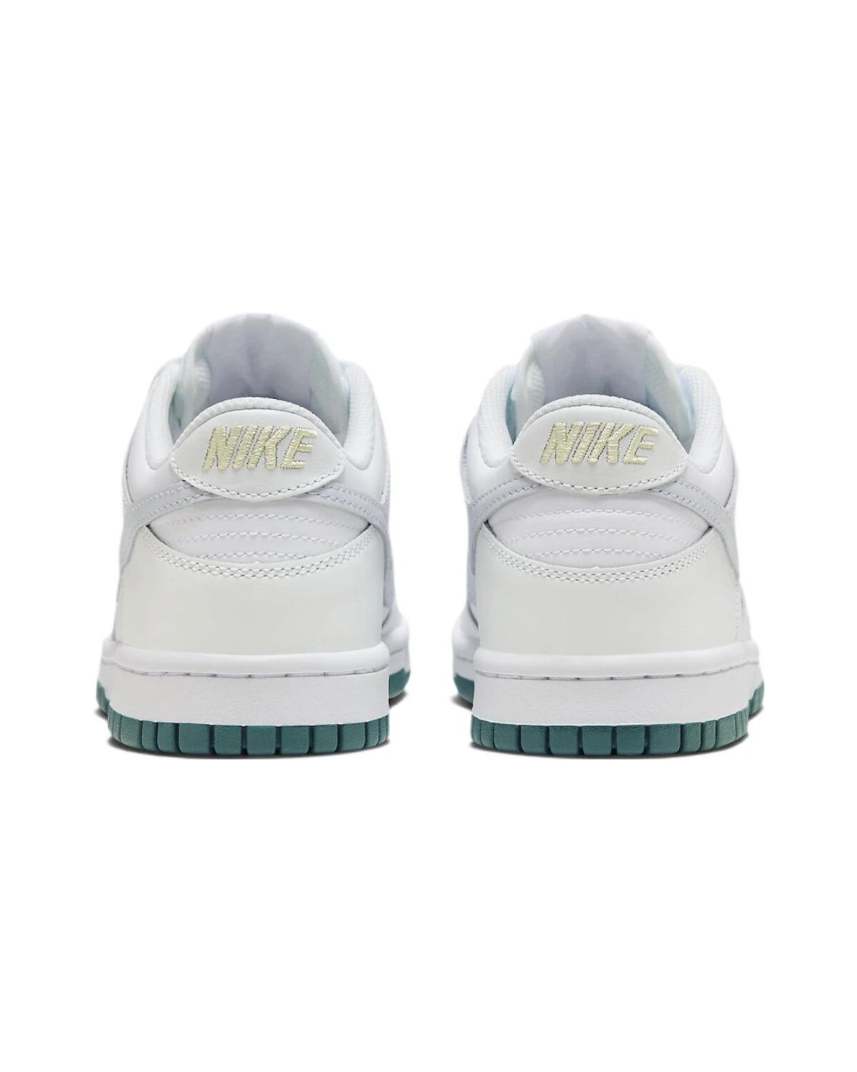 Nike Dunk детские кроссовки белые кожаные картинка
