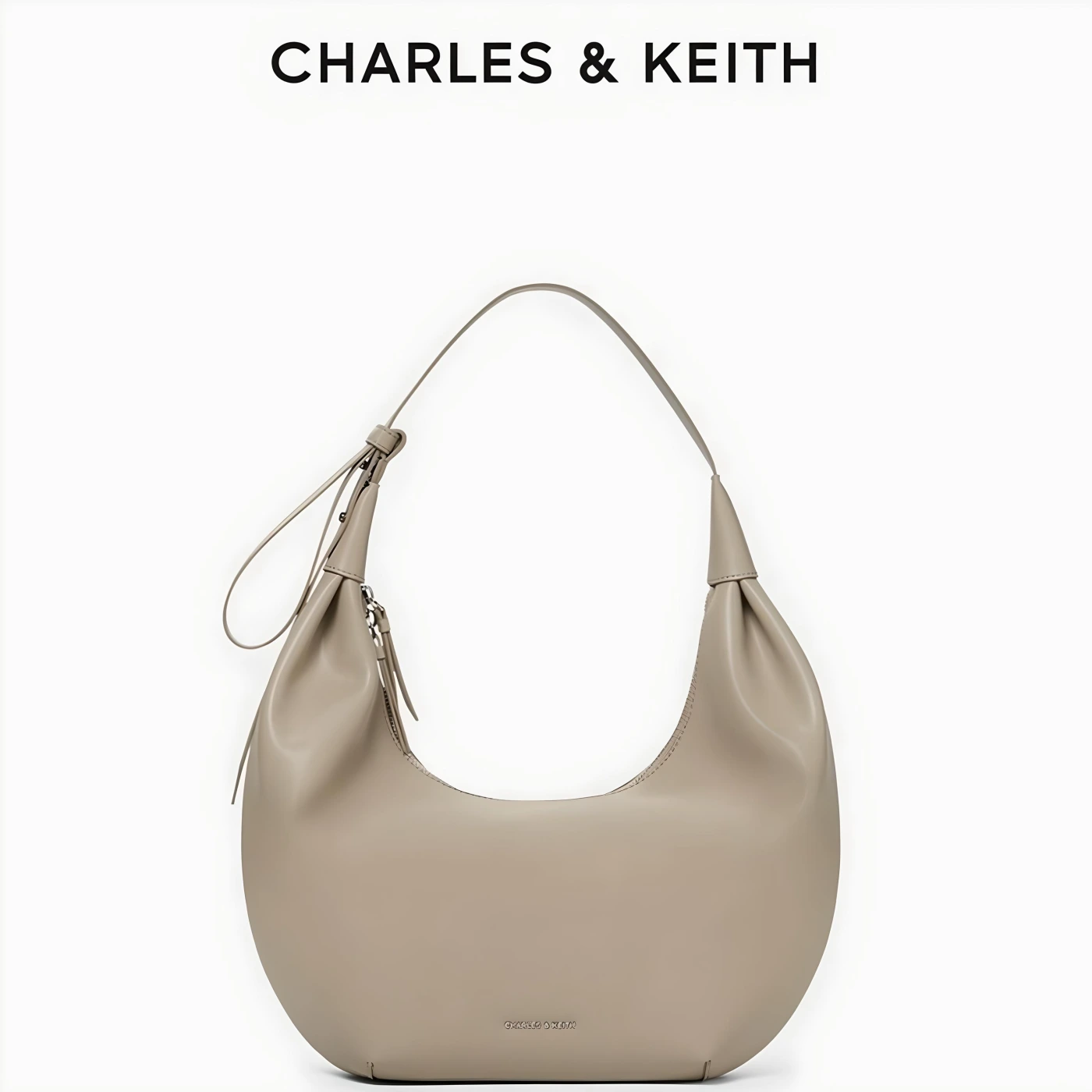 Стильная сумка-полумесяц CHARLES&KEITH картинка