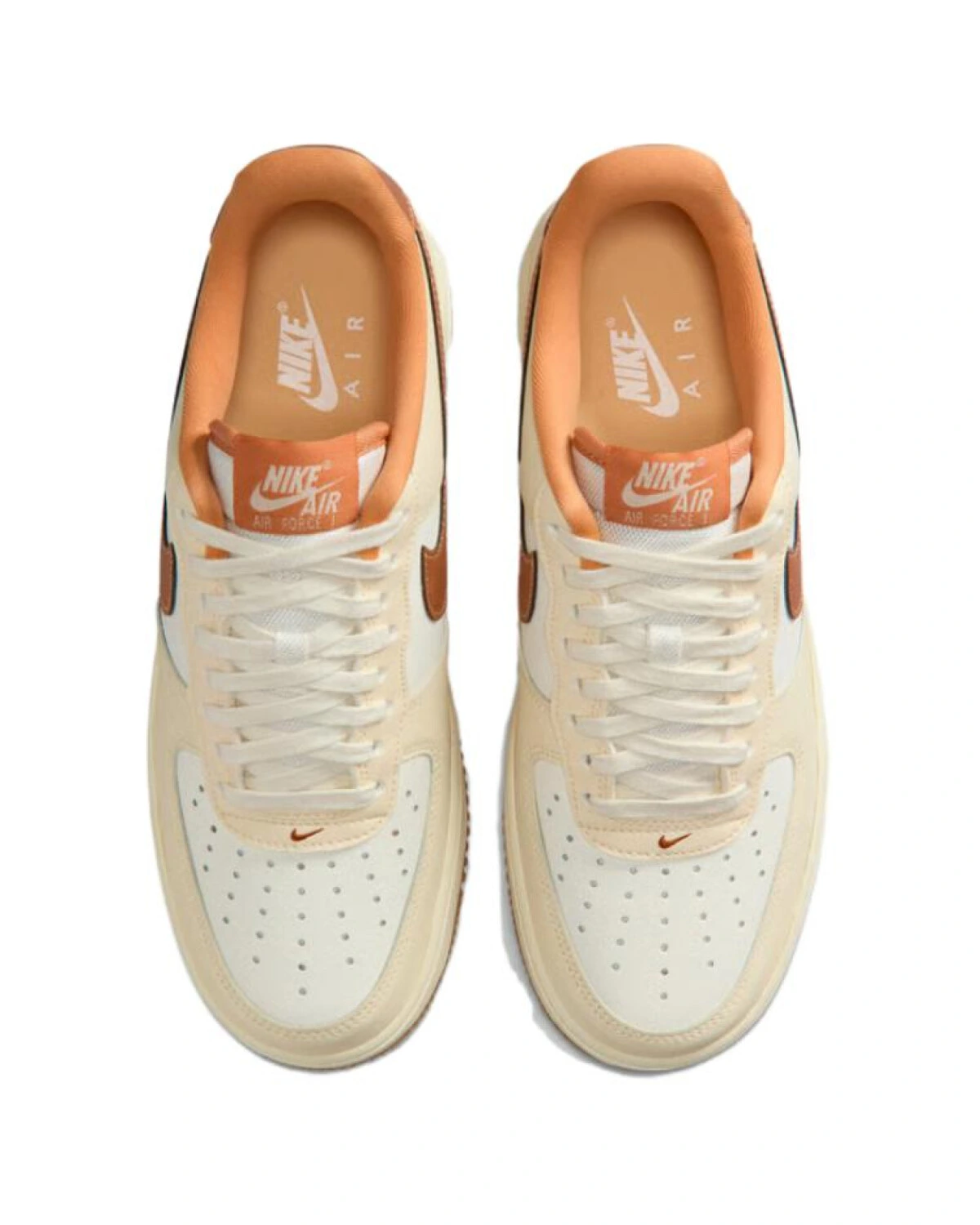 Nike Air Force 1 '07 женские кроссовки на шнуровке бежевые с круглым носком картинка