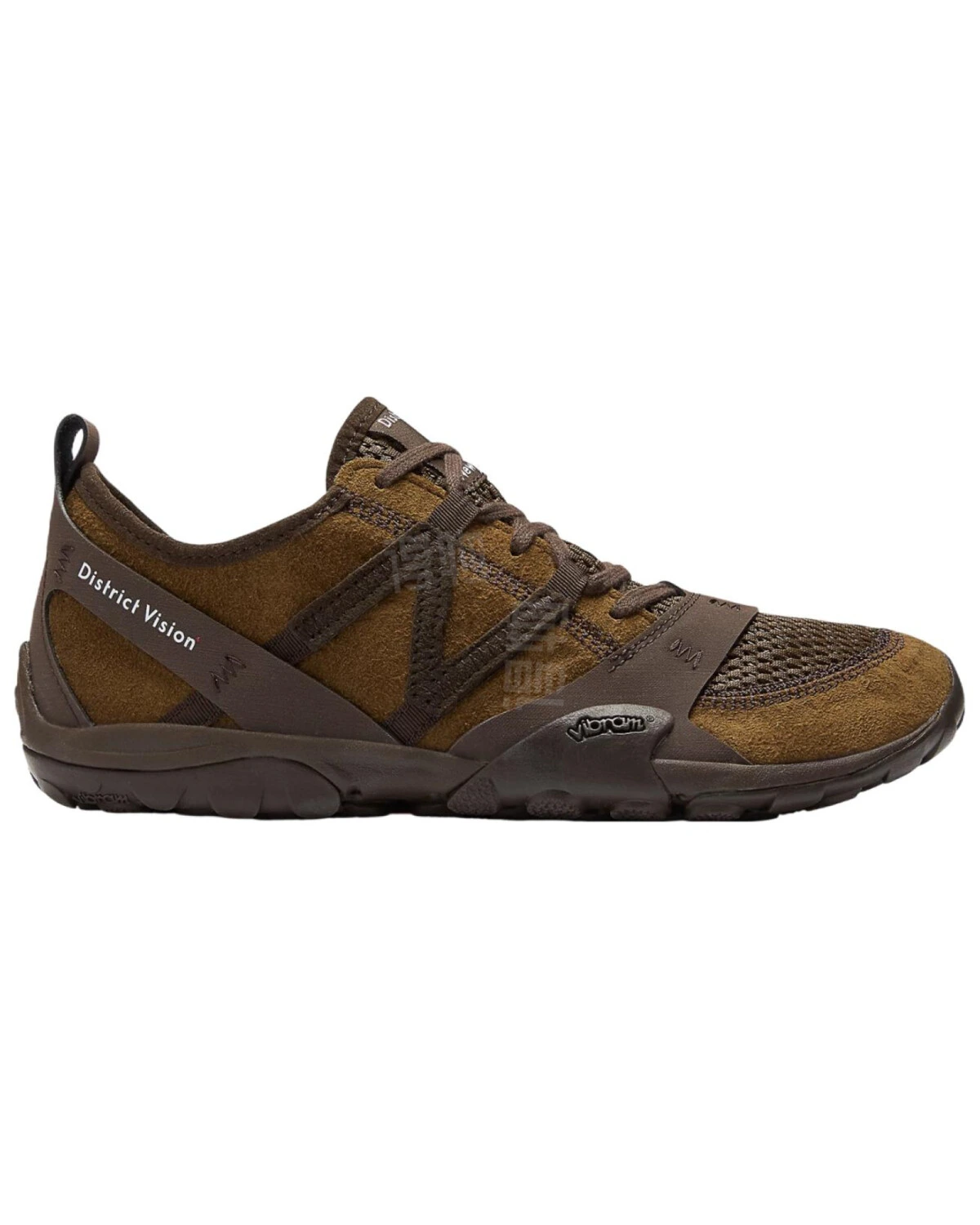 District Vision x New Balance MT10 Desert Унисекс кроссовки коричневые картинка