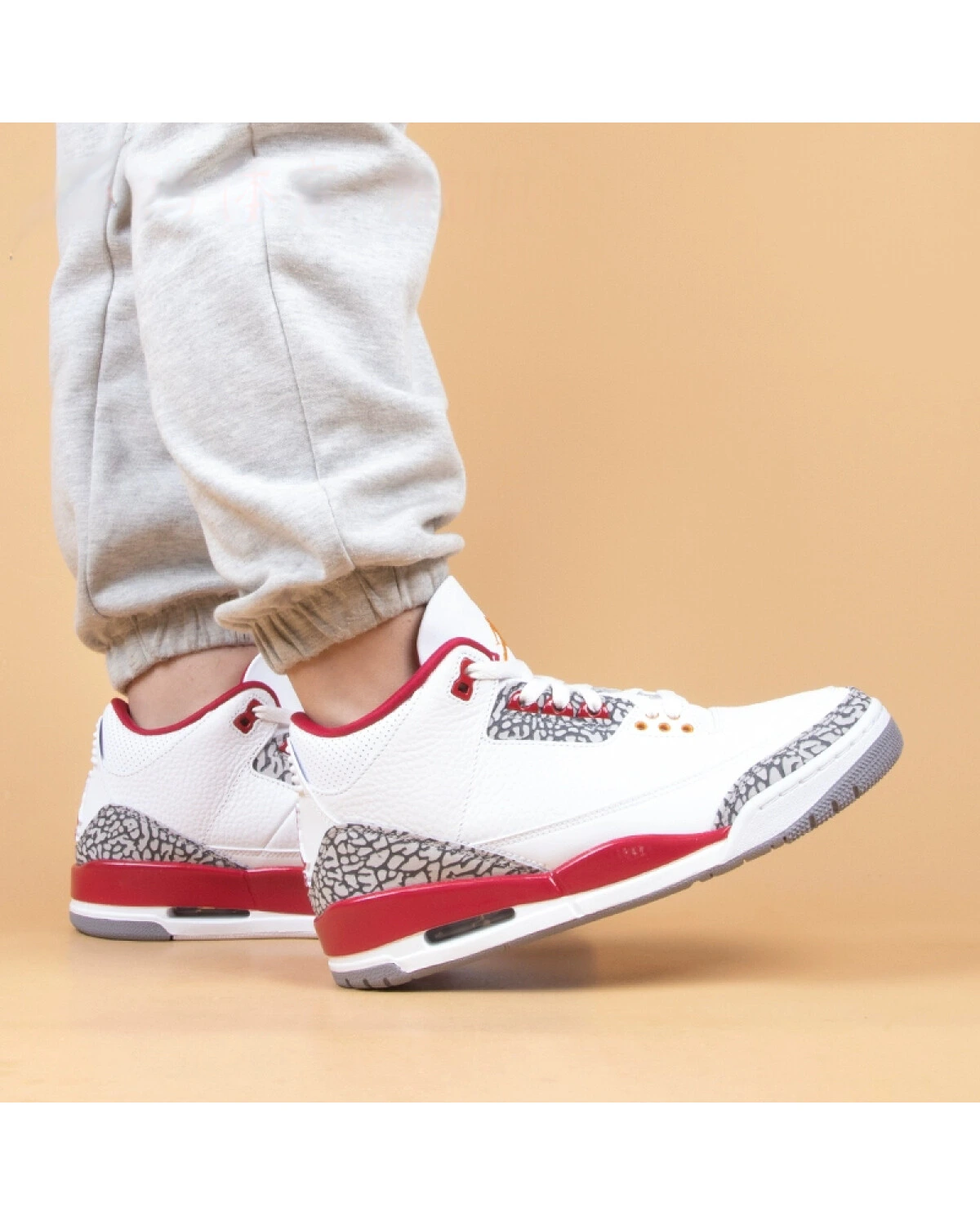 Jordan Air Jordan 3 Retro "Cardinal Red" детские кроссовки для баскетбола бело-вишнёвые картинка