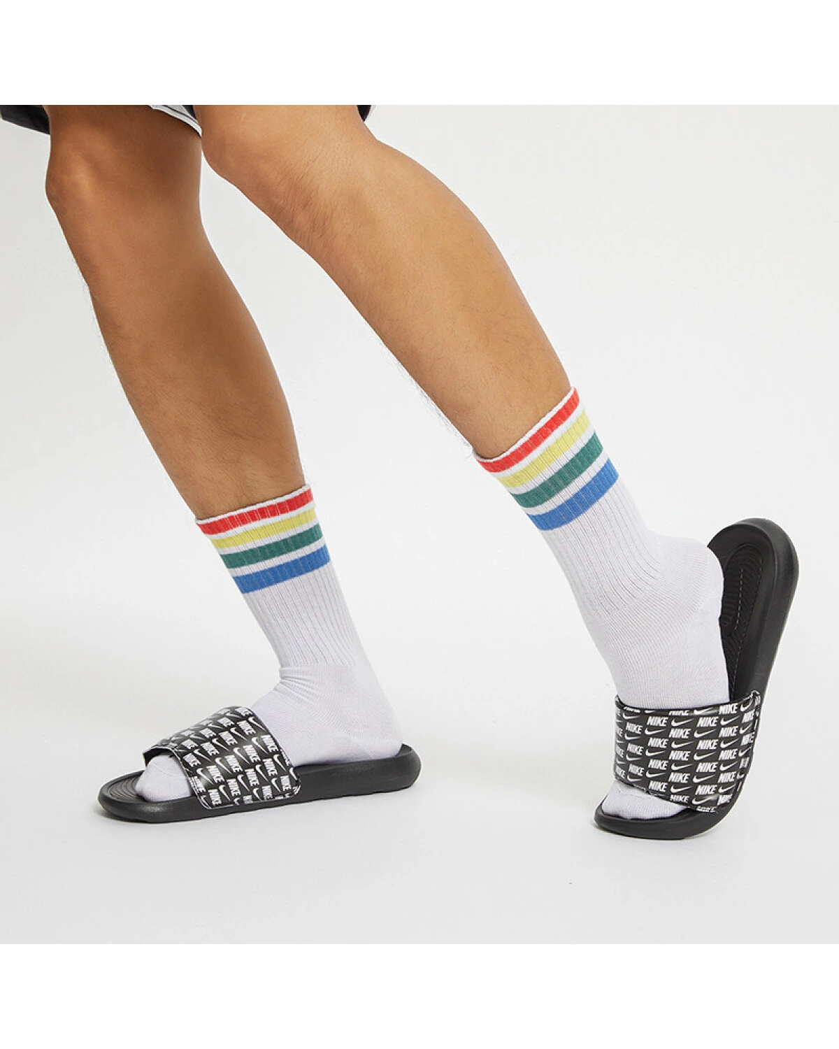 Nike VICTORI ONE SLIDE унисекс слайдеры чёрные с принтом логотипа картинка
