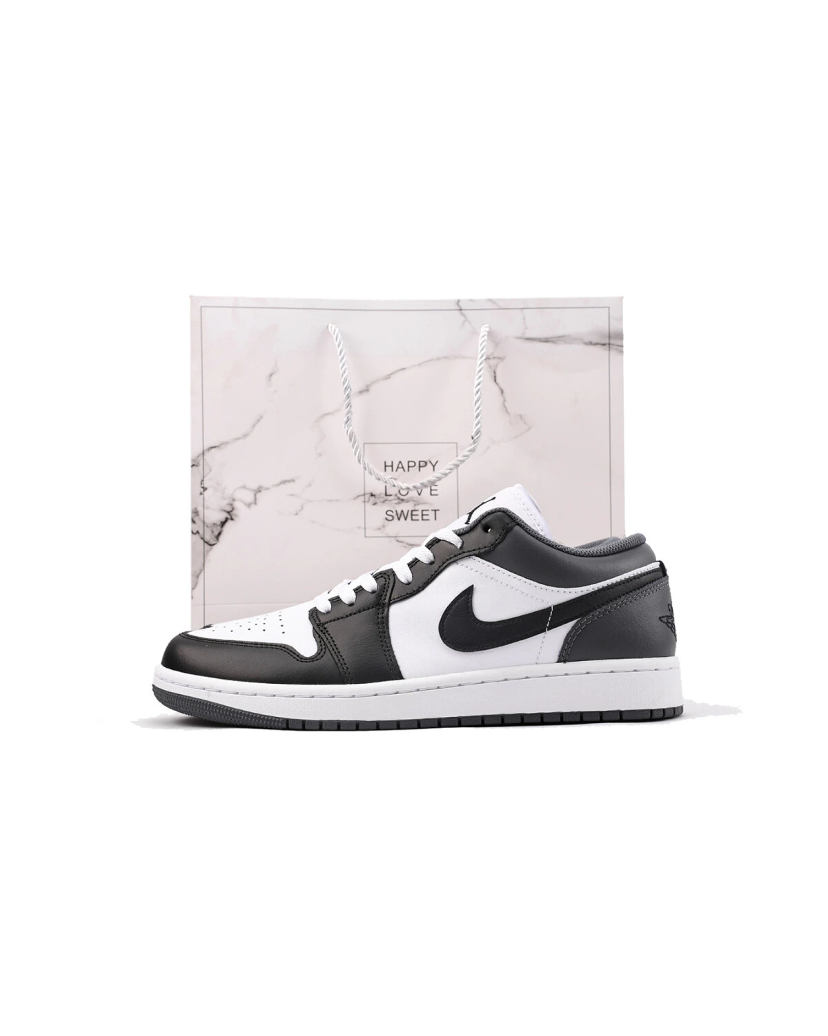 Jordan Air Jordan 1 unisex кроссовки черно-белые кожаные с резиновой подошвой картинка