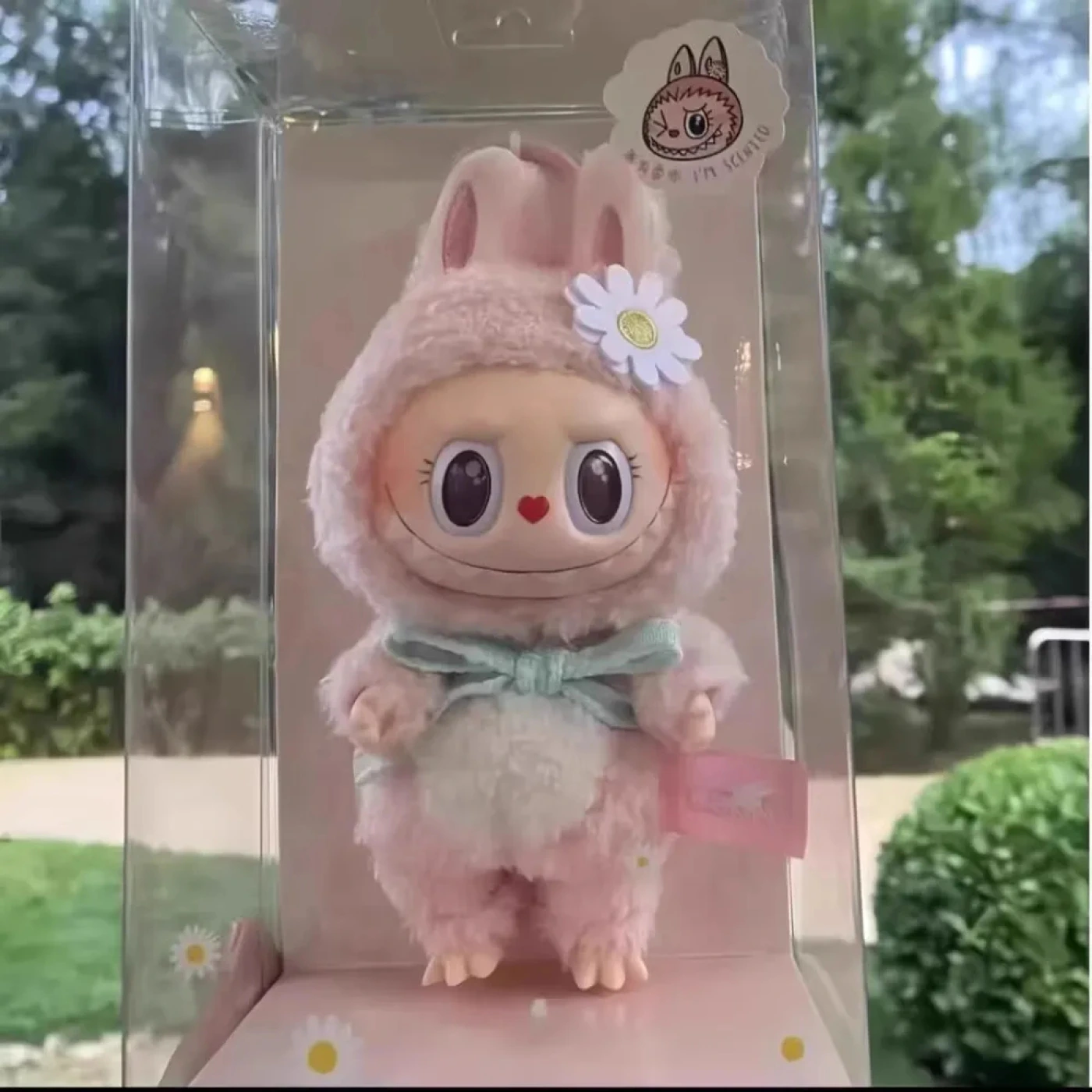 Кукла LABUBU в розовом картинка