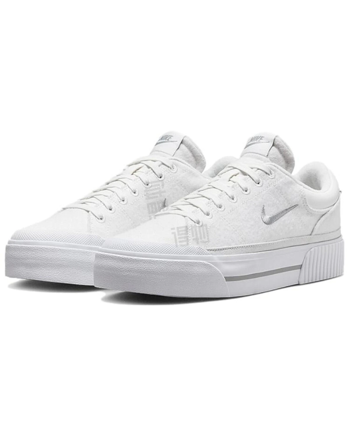 Nike Court Legacy женские кеды из натуральной кожи и замши белого цвета картинка