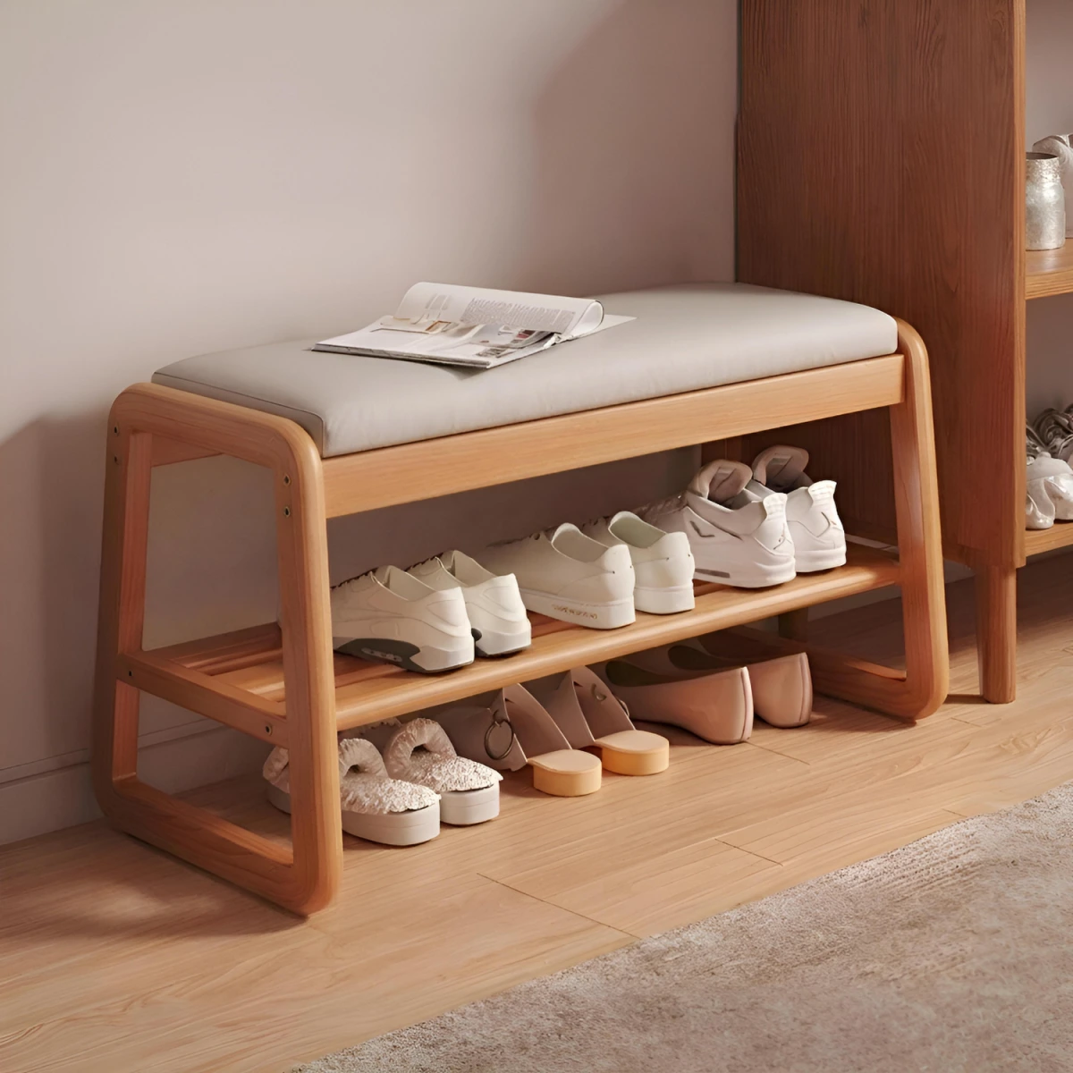 Обувница-банкетка с мягким сиденьем из массива дерева 80см (Бежевый) картинка