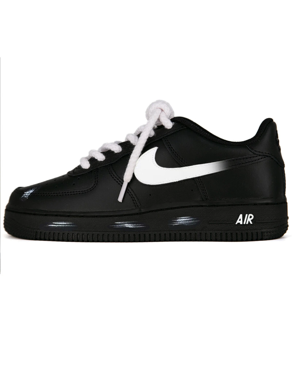 Nike Air Force 1 кроссовки черные с белым логотипом картинка