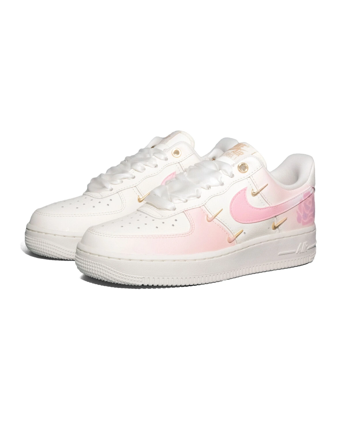 Nike Air Force 1 женские кроссовки белые с шнуровкой картинка