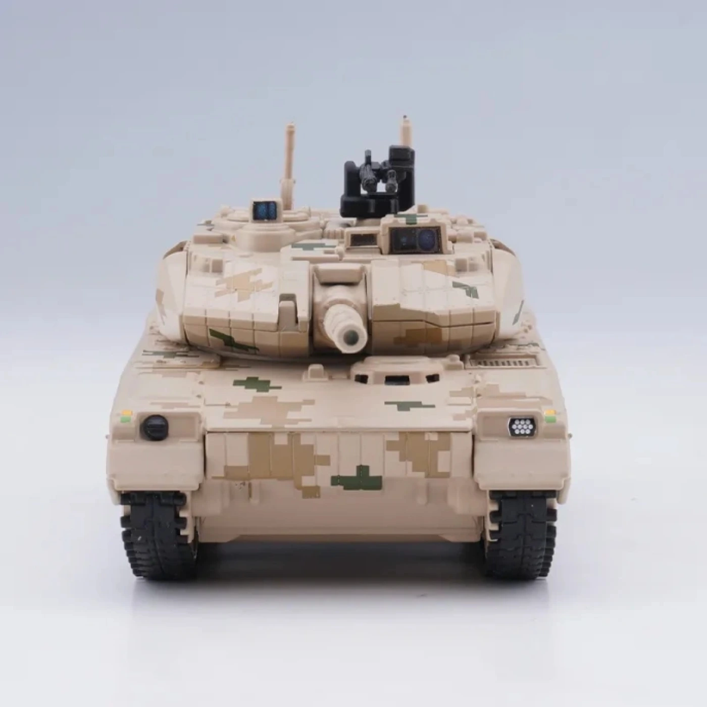 Детский военный танк ZTQ-15 картинка