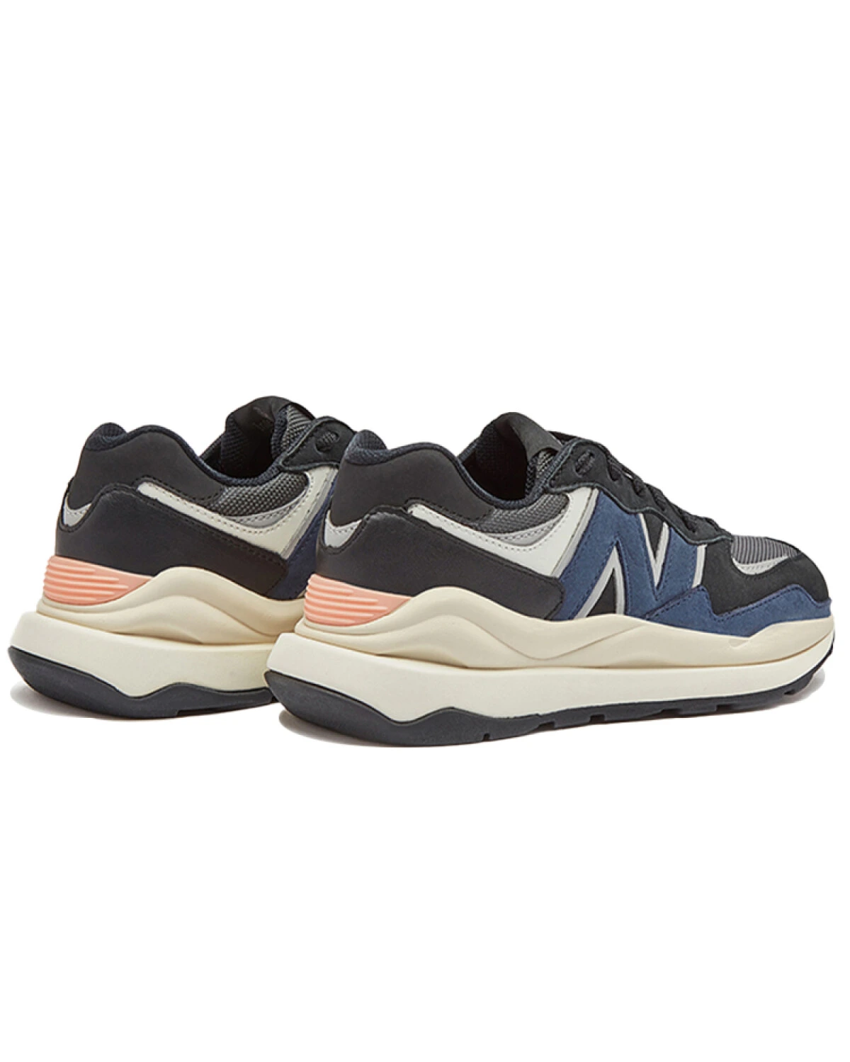 New Balance NB 5740 женские кроссовки черно-сине-серые ретро с сеткой и замшей картинка