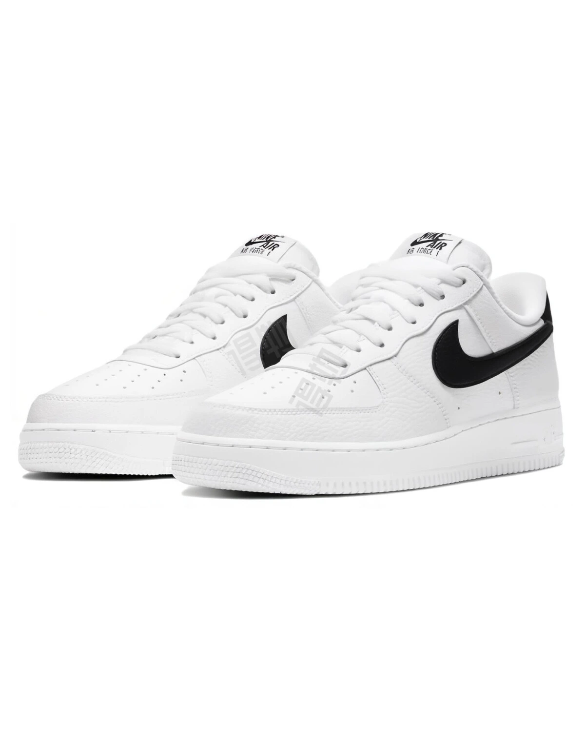 Nike Air Force 1 мужские кроссовки бело-черные уличный стиль картинка