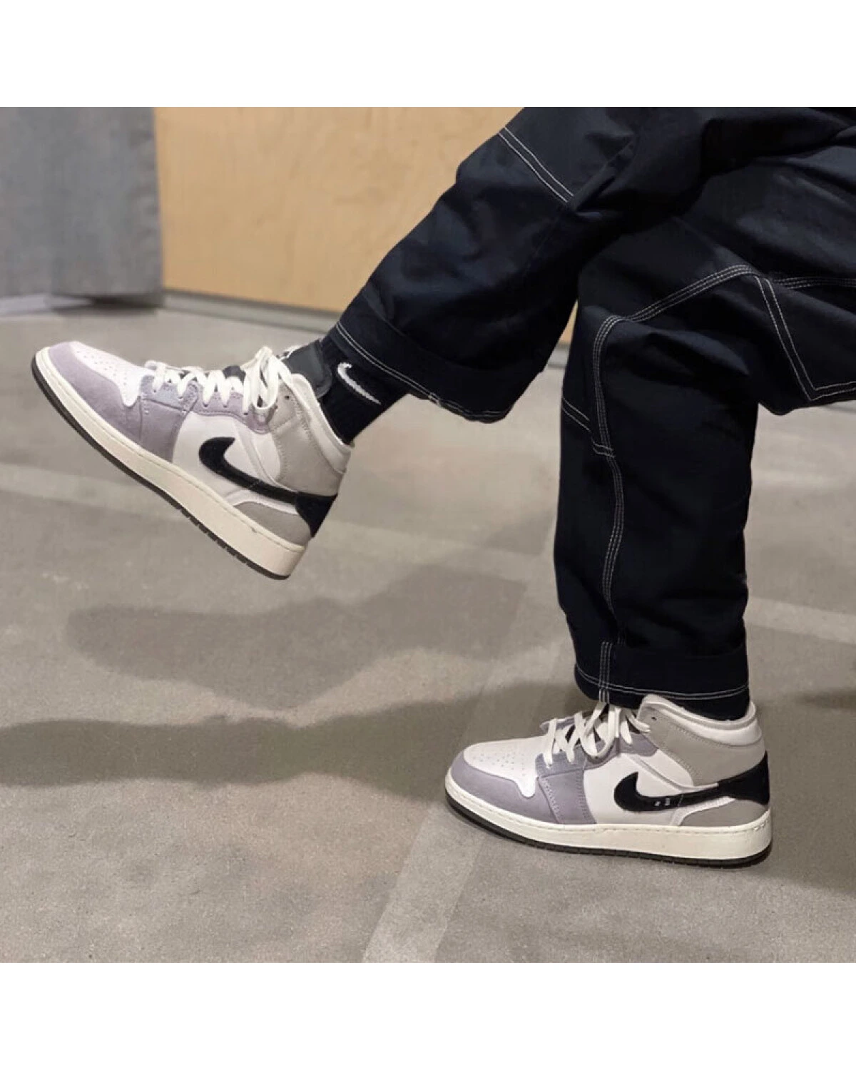 Jordan Air Jordan 1 детские серые кроссовки картинка