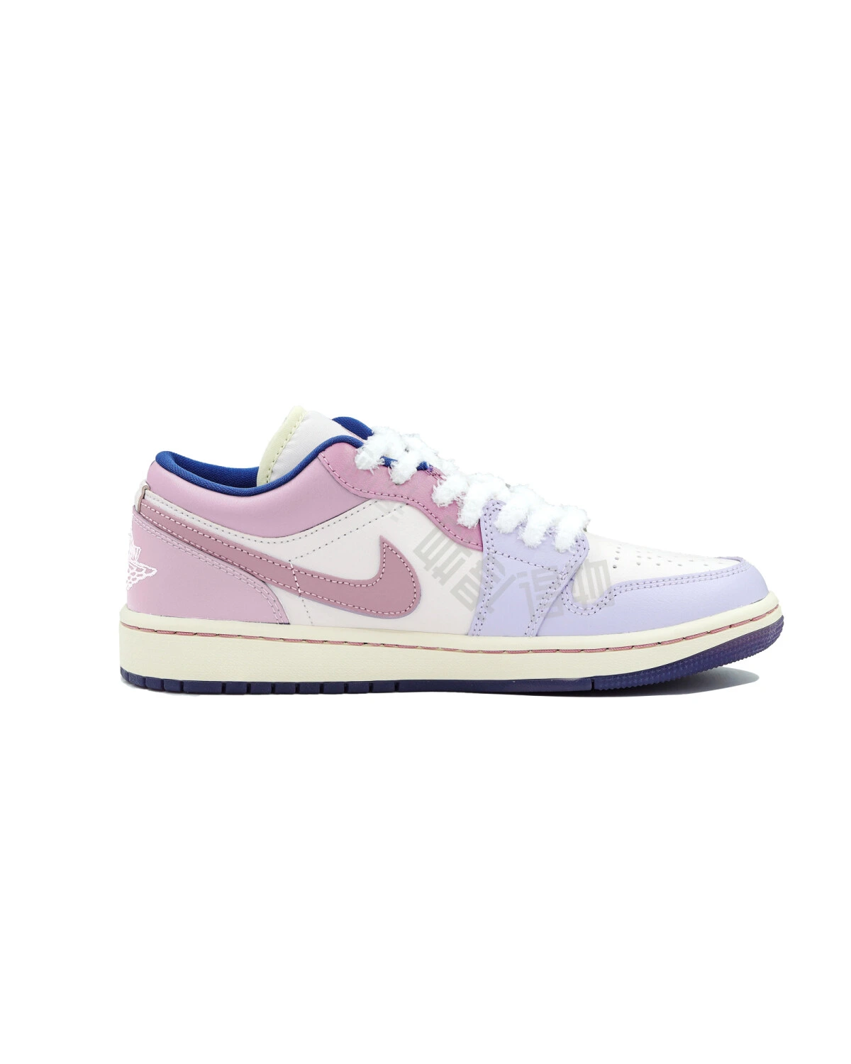 Jordan Air Jordan 1 женские кроссовки розово-фиолетовые для баскетбола картинка