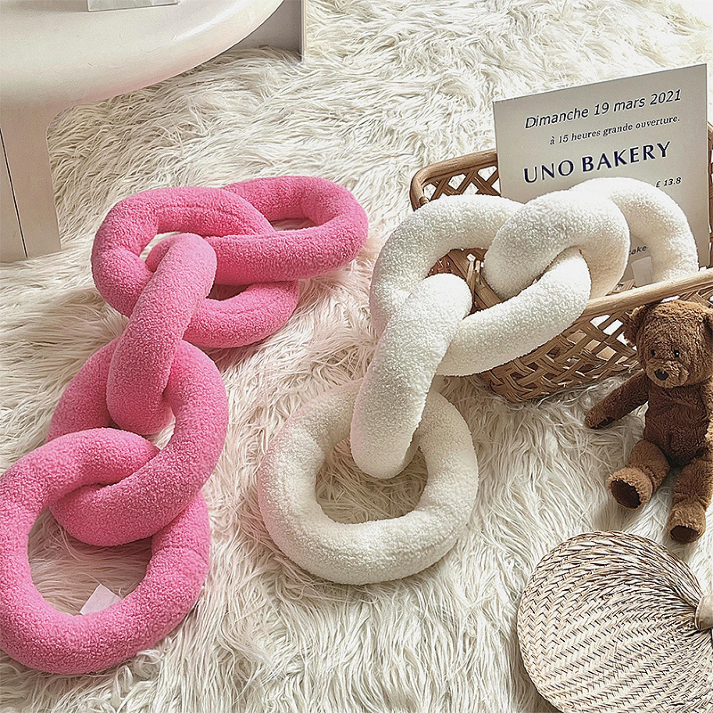 Декоративная подушка-цепь (Белый) картинка