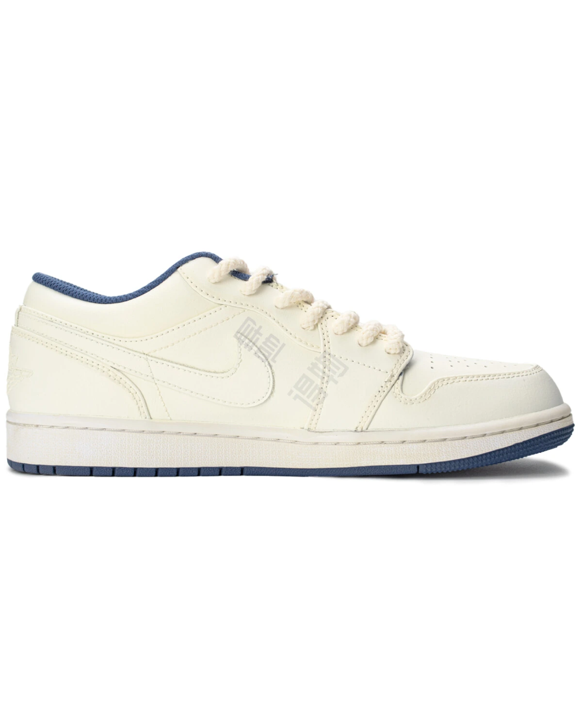 Jordan Air Jordan 1 Low Vibe мужские кожаные кроссовки молочно-белые картинка