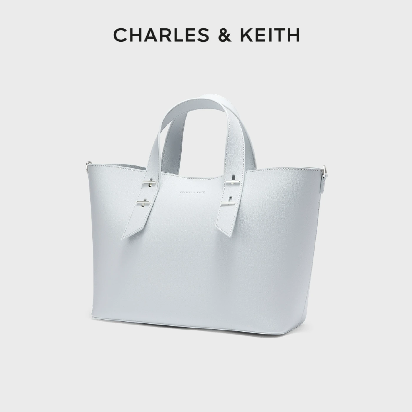 Стильная вместительная сумка-тоут CHARLES&KEITH картинка