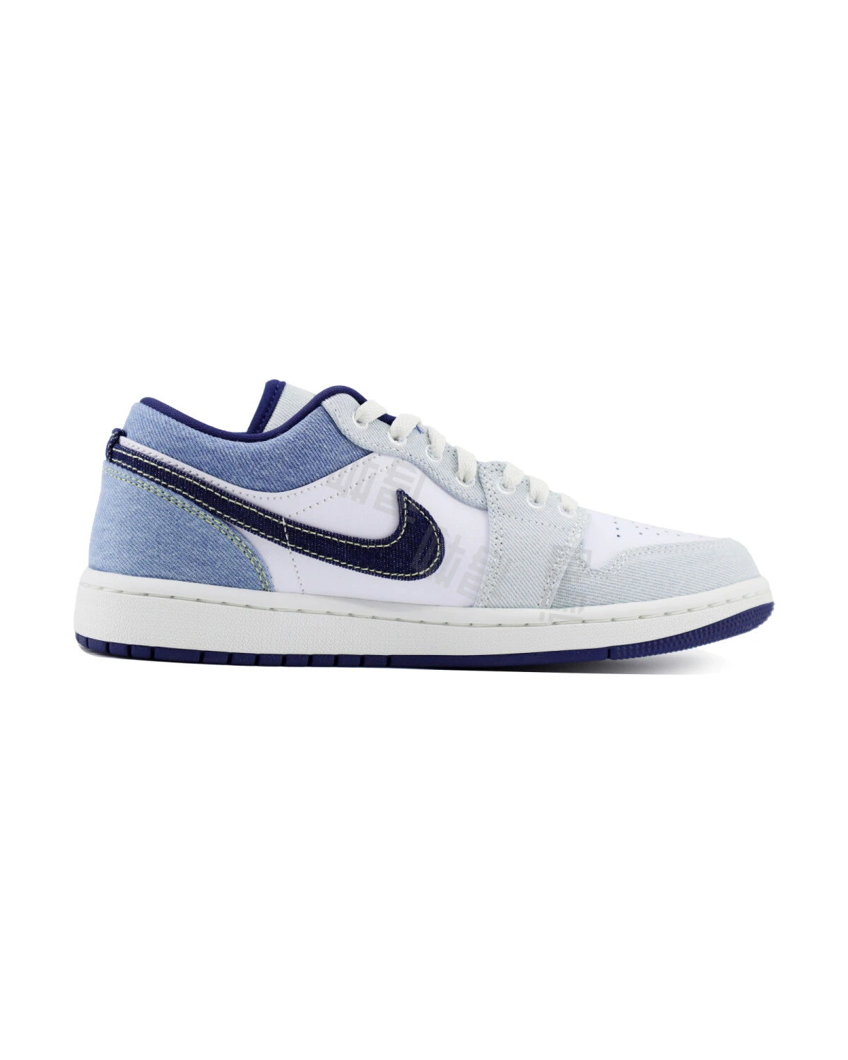 Jordan Air Jordan 1 LOW SE love мужские кроссовки джинсовые бело-синие картинка