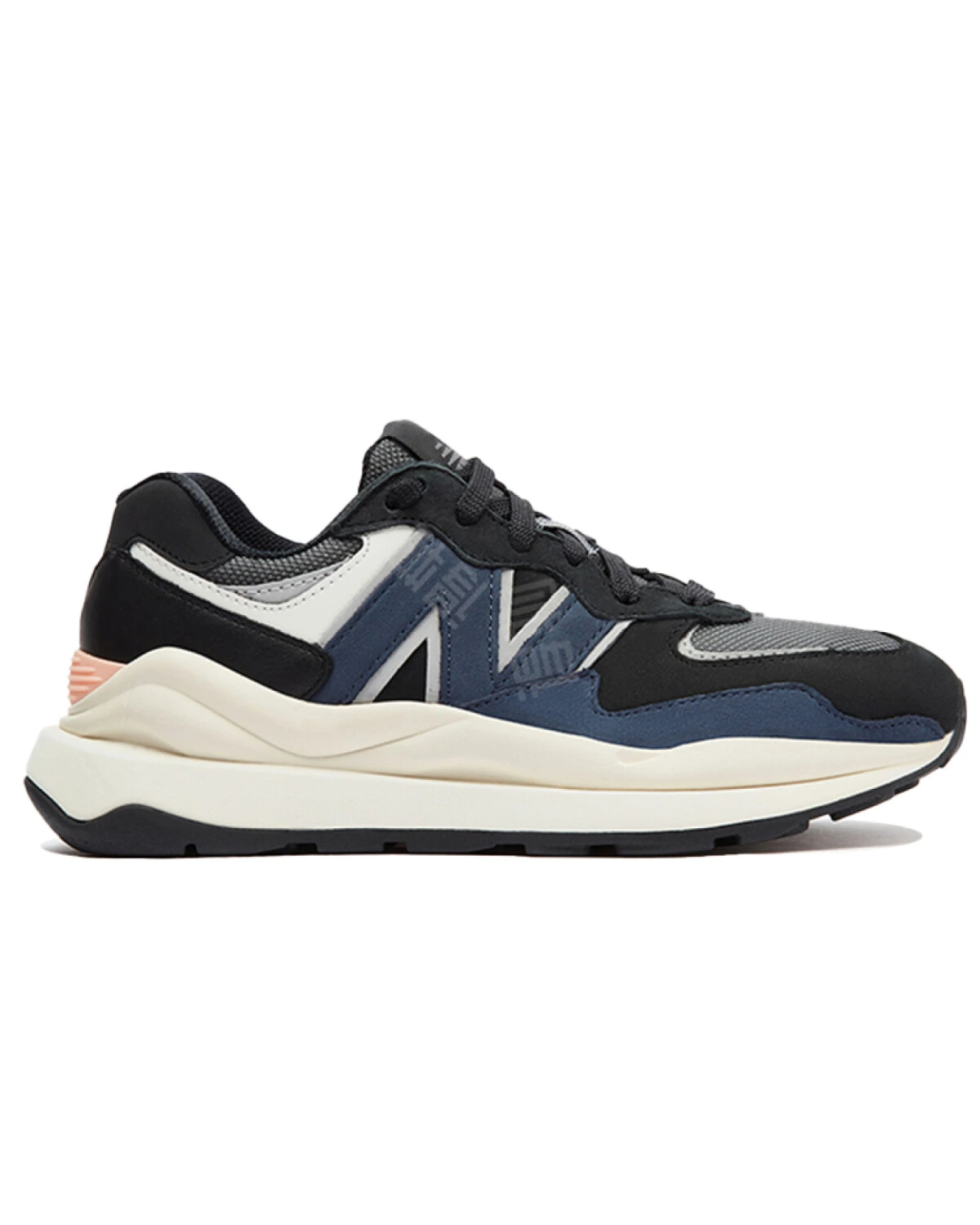 New Balance NB 5740 женские кроссовки черно-сине-серые ретро с сеткой и замшей картинка
