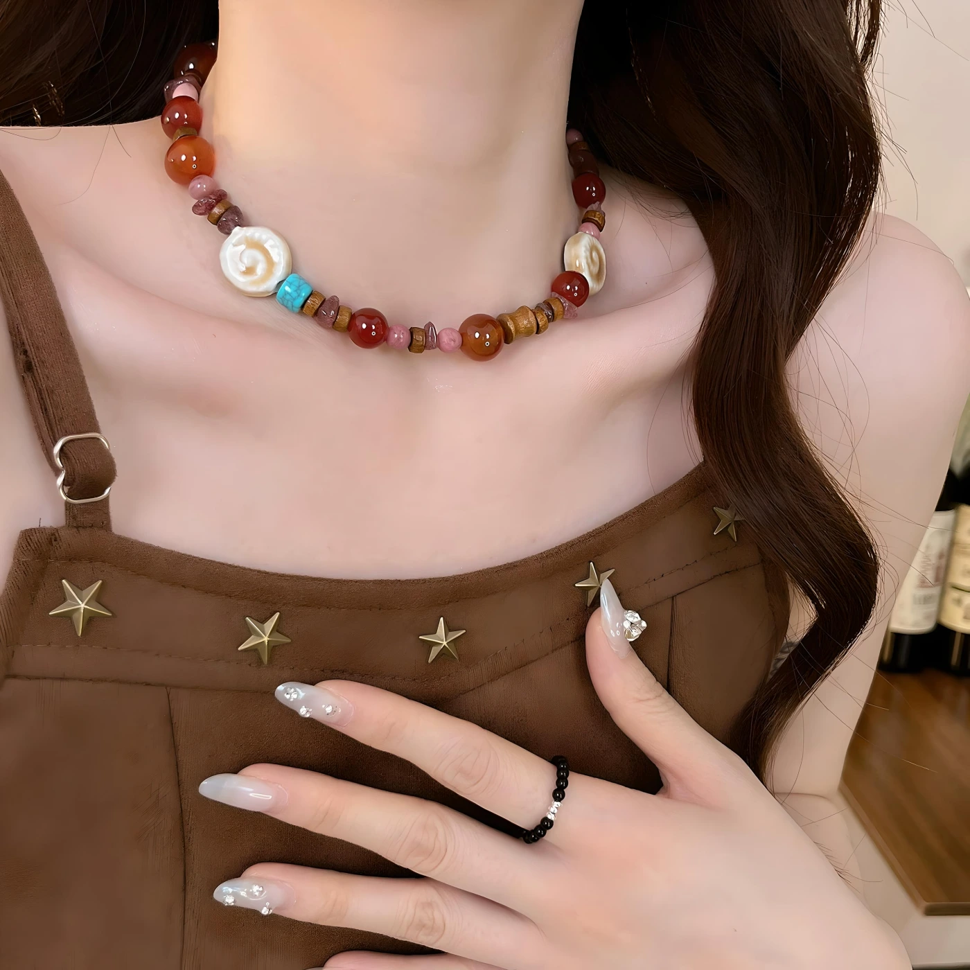 Стильные бусы из бисера картинка