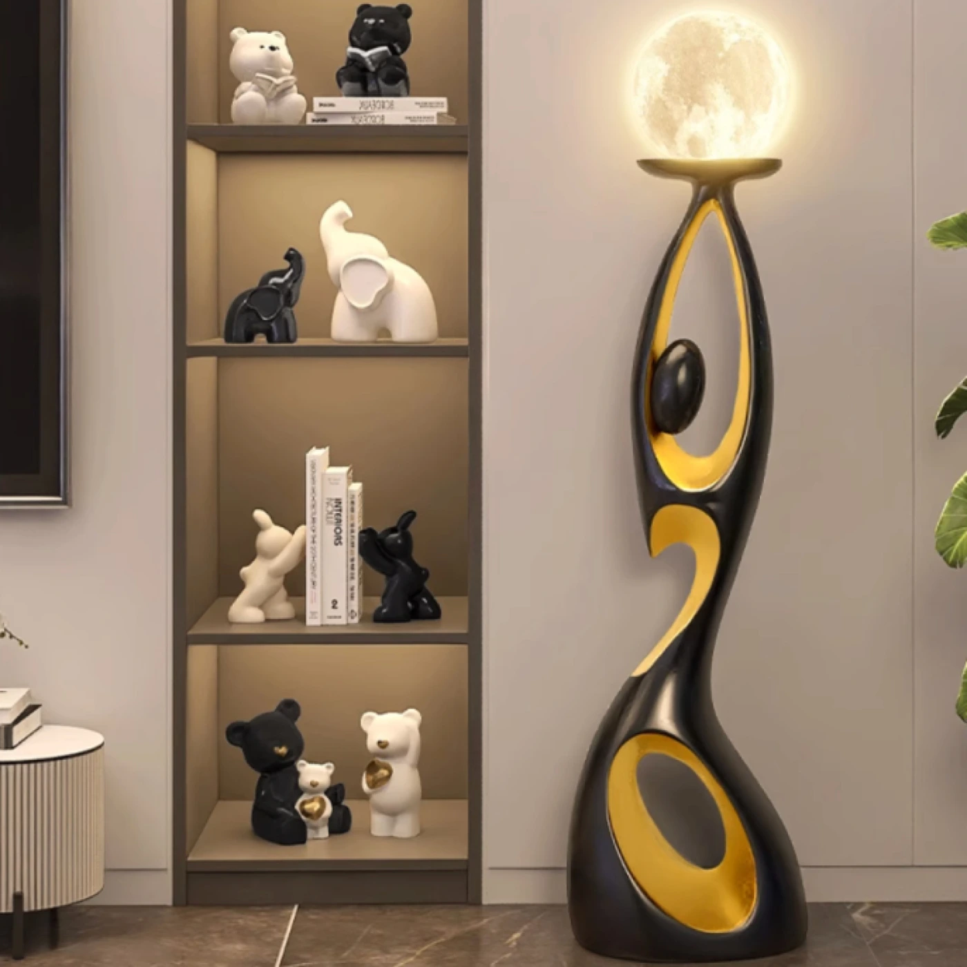 Дизайнерский напольный светильник (Черный/золотой) картинка