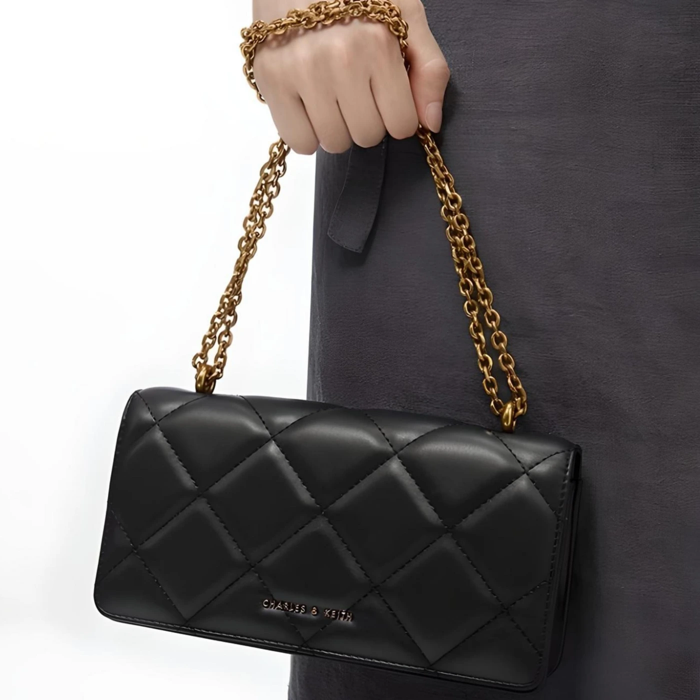 Стильная сумка клатч CHARLES&KEITH картинка