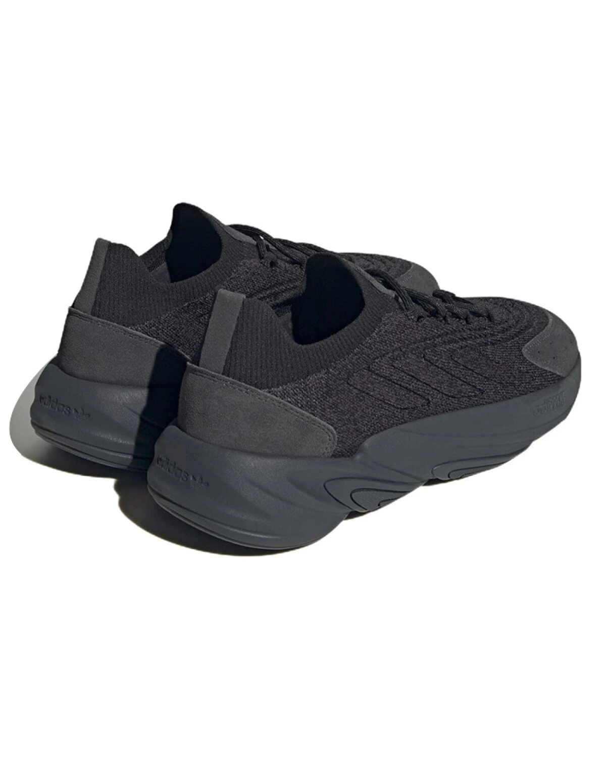 Adidas Originals Ozelia унисекс кроссовки черные из сетки и замши картинка