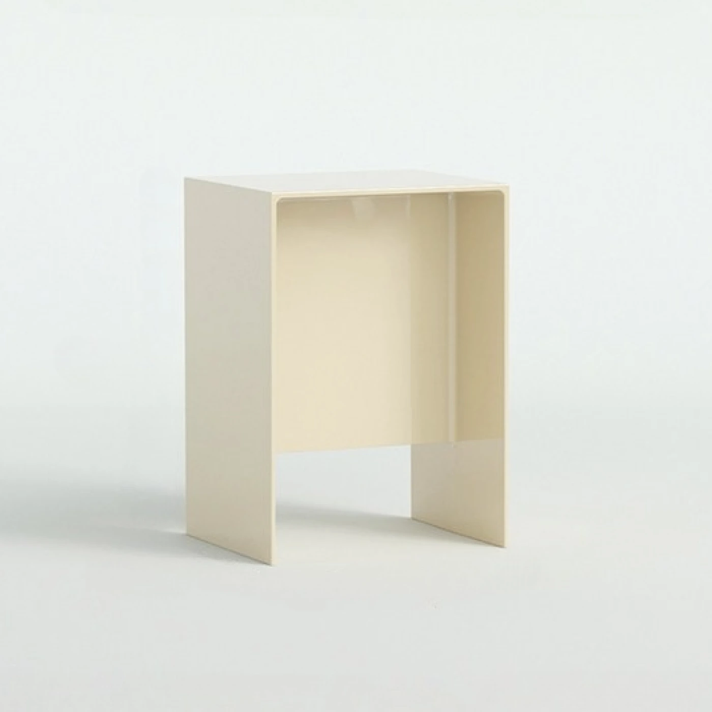 Приставной столик-табурет из акрила (Молочный) картинка