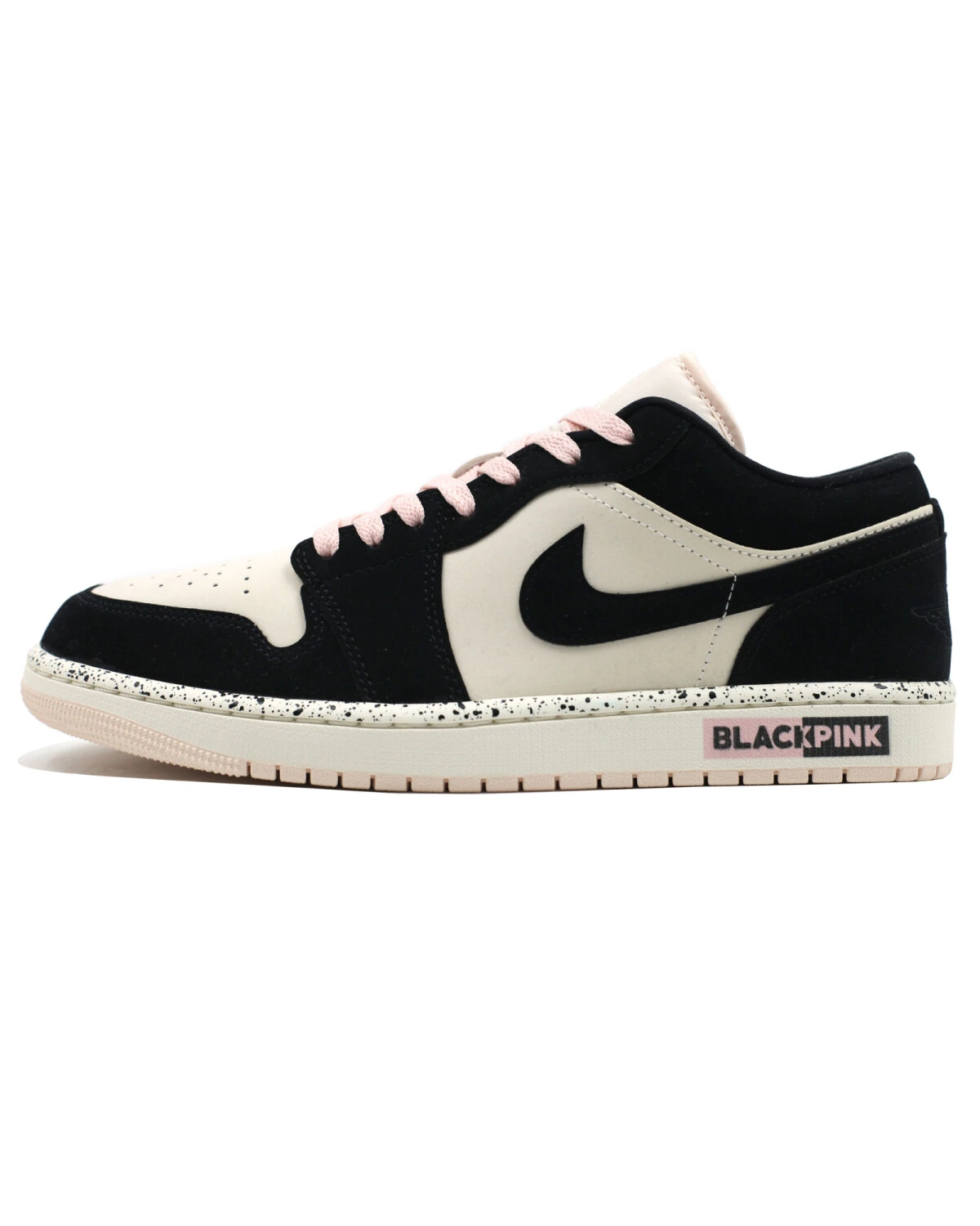 Jordan Air Jordan 1 guava ice унисекс кроссовки черно-белые с амортизацией картинка