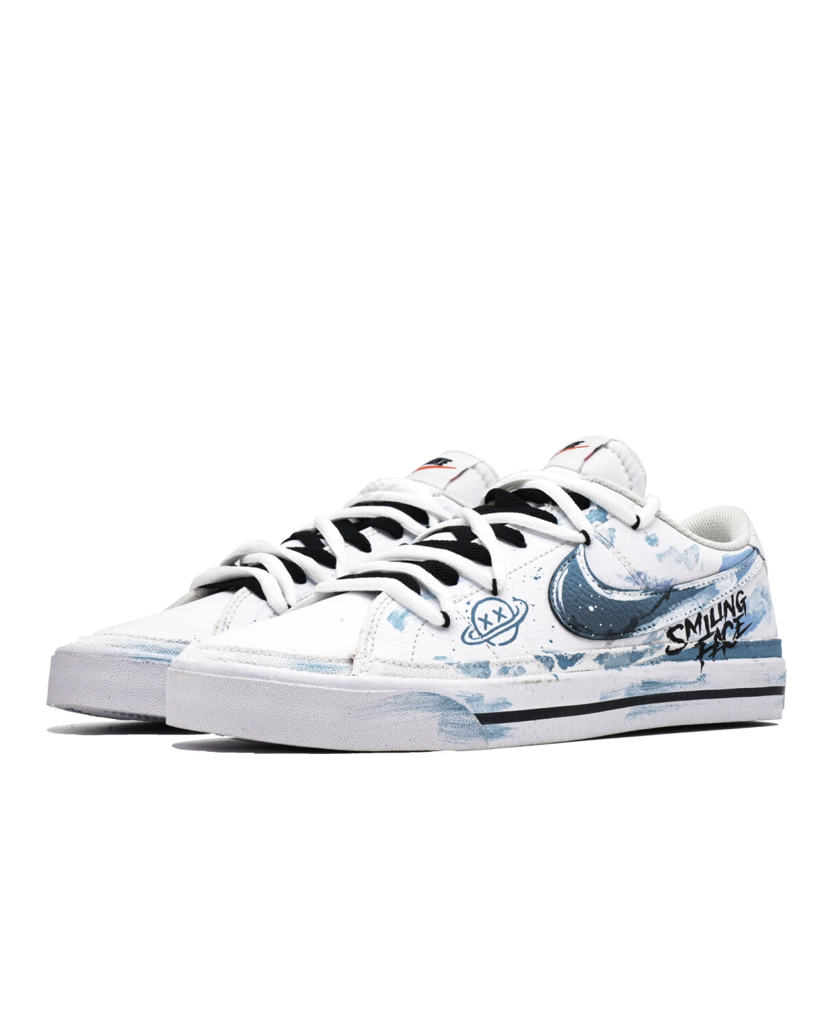 Nike Court Legacy Smiley Face кроссовки сине-белые с противоскользящей подошвой картинка