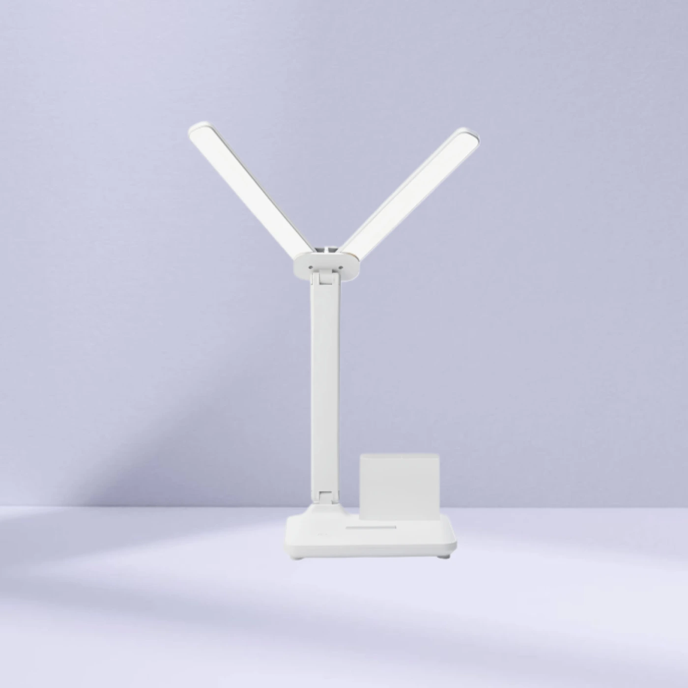 Многофункциональная настольная лампа картинка