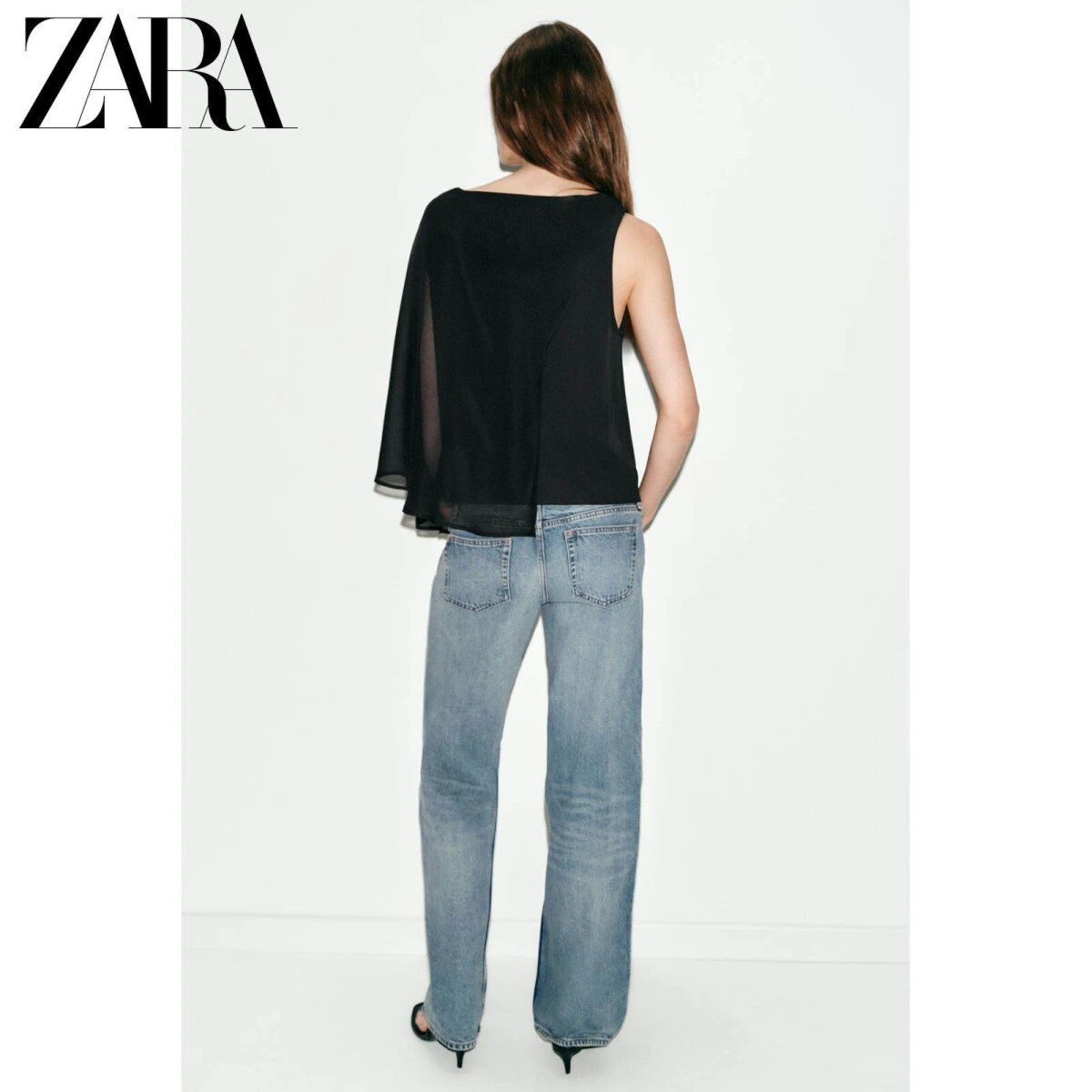 ZARA женская блузка без рукавов с пэчворк-декором чёрная картинка