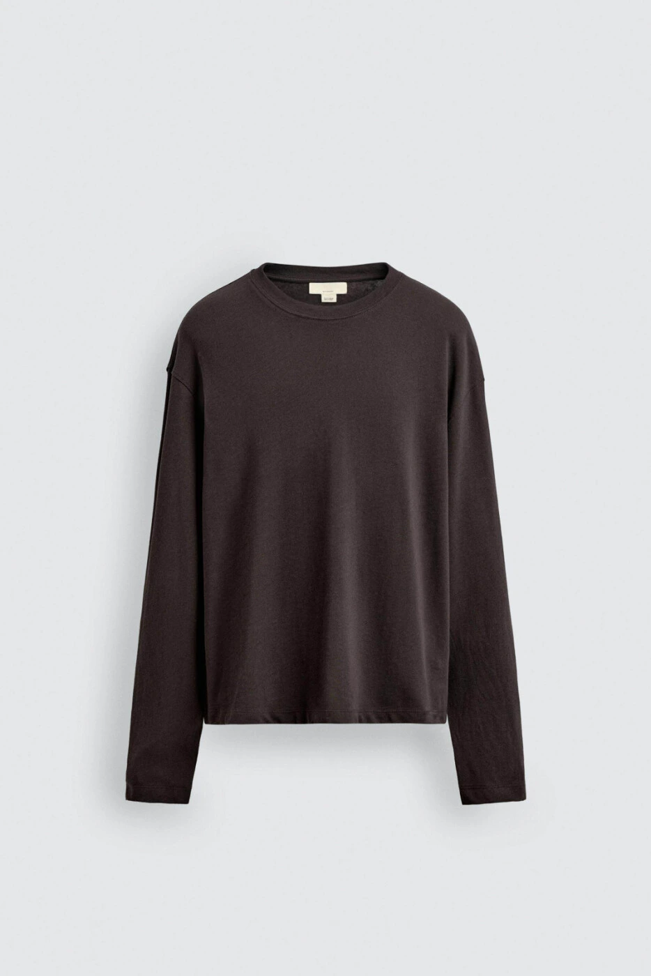 ZARA мужская свободная футболка из хлопка и льна с длинным рукавом в коричневом цвете картинка