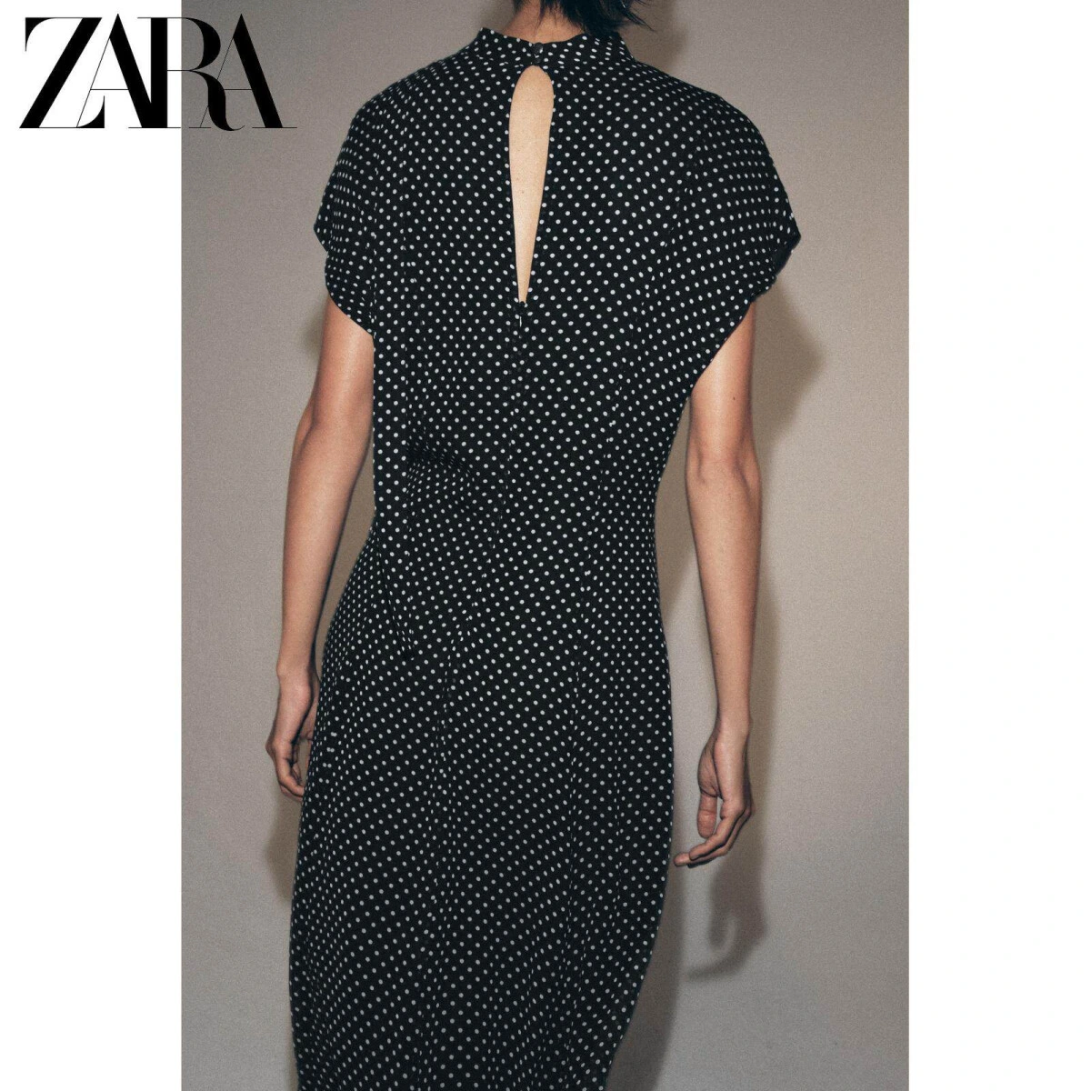 ZARA женское платье миди с коротким рукавом и круглым вырезом в горох картинка
