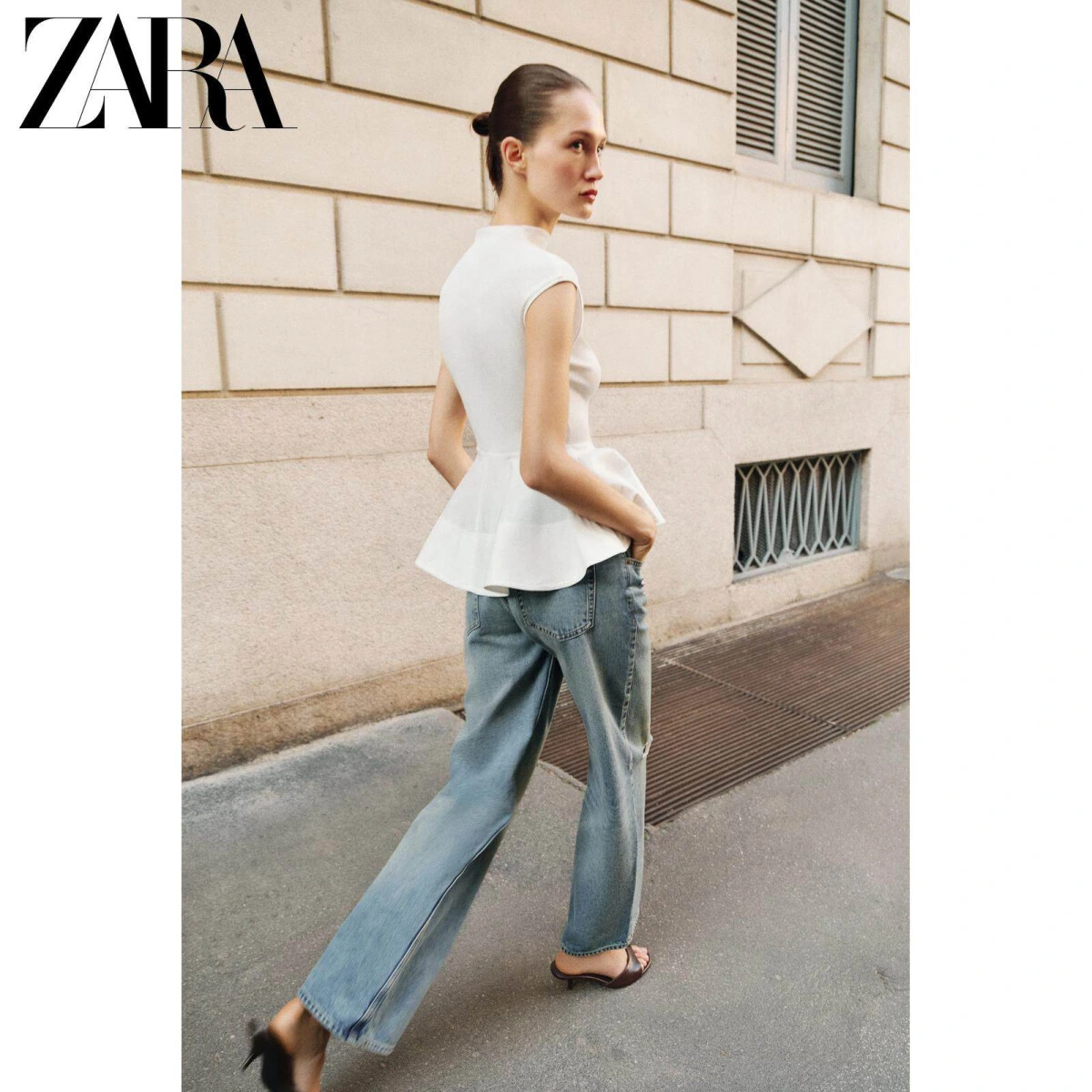 ZARA женский безрукавный топ с полу-высоким воротником и плиссированным низом картинка